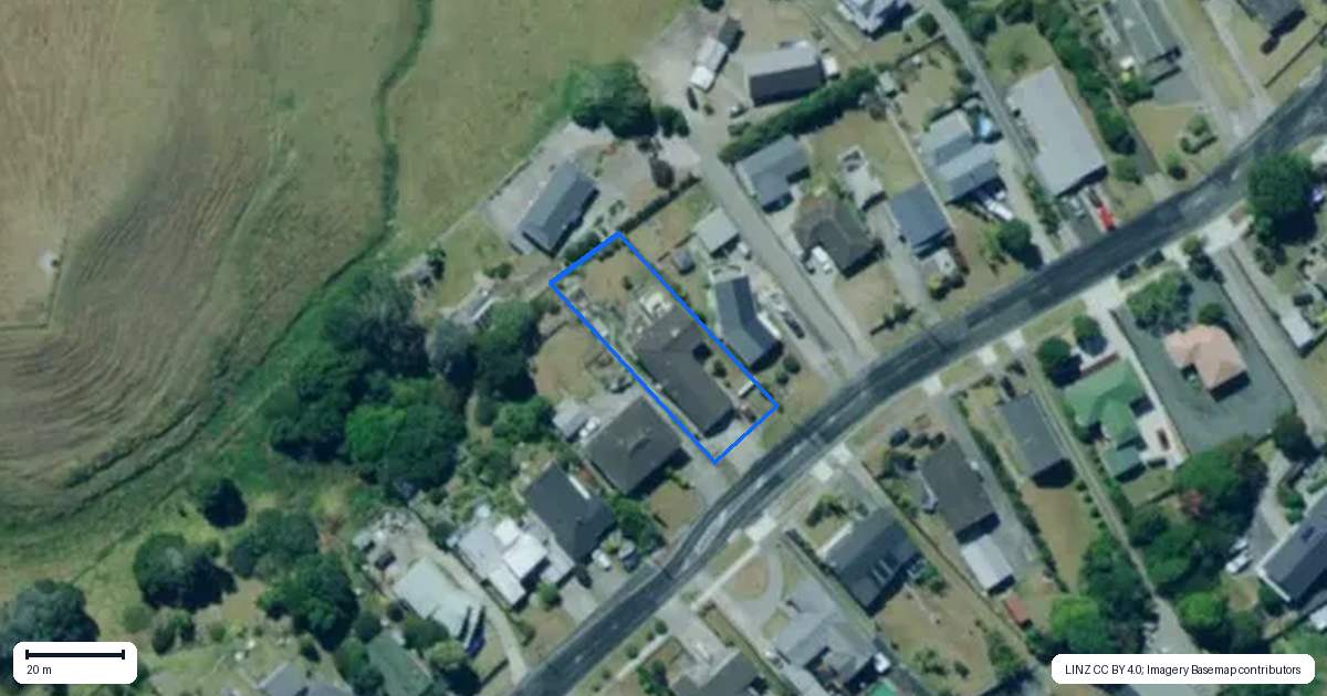 Property context map for 38 Montgomery Avenue, Dargaville