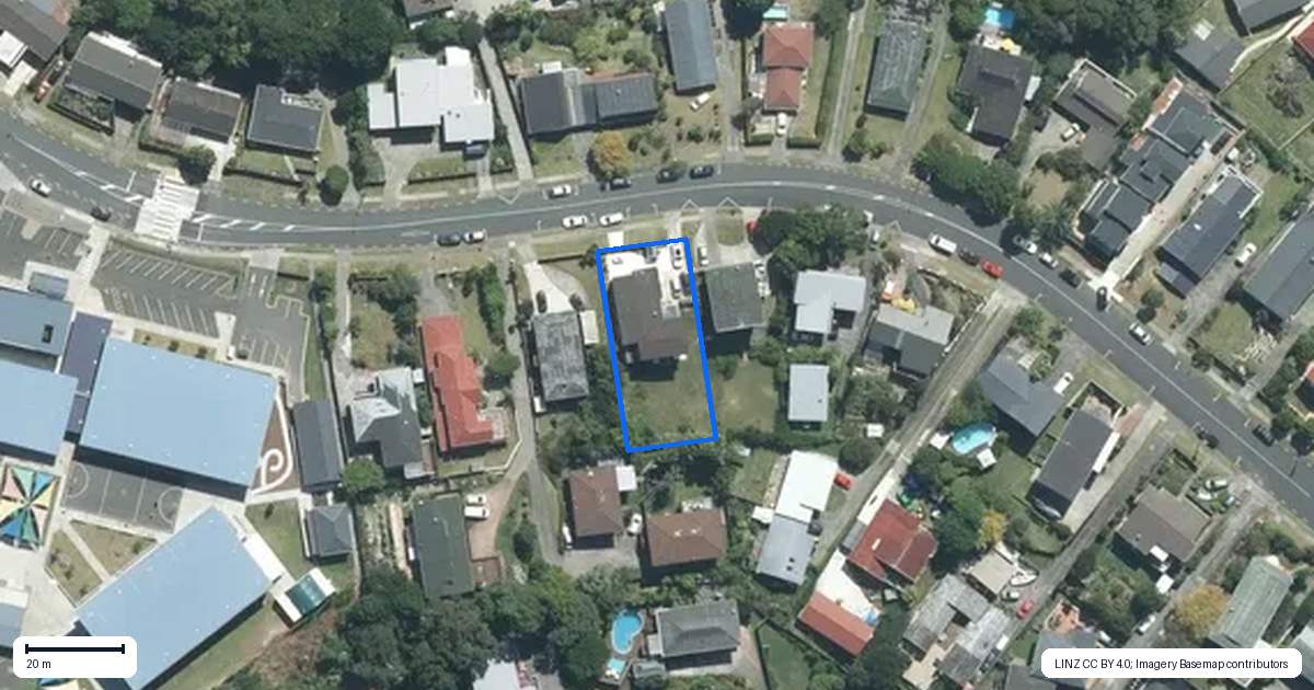 Property context map for 60 Sartors Avenue, Browns Bay, Auckland