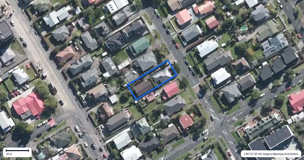 Property context map for 36A Huia Road, Point Chevalier, Auckland