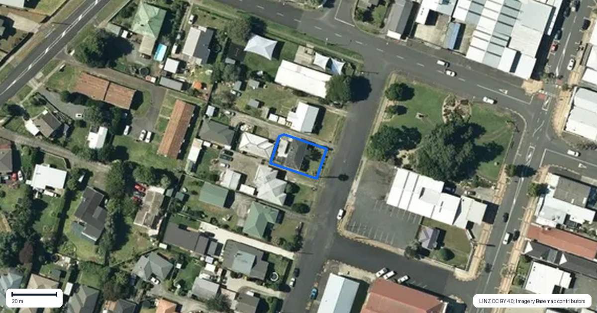 Property context map for 6A Henderson Avenue, Tuakau