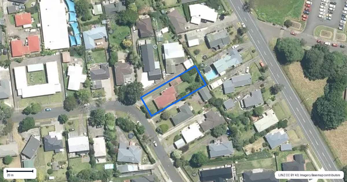 Property context map for 21 Laurelwood Avenue, Pukekohe