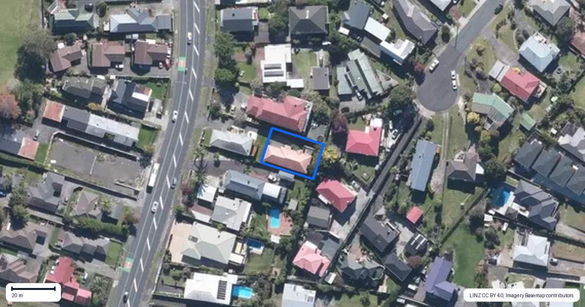 Property context map for 203A Te Atatu Road, Te Atatu South, Auckland