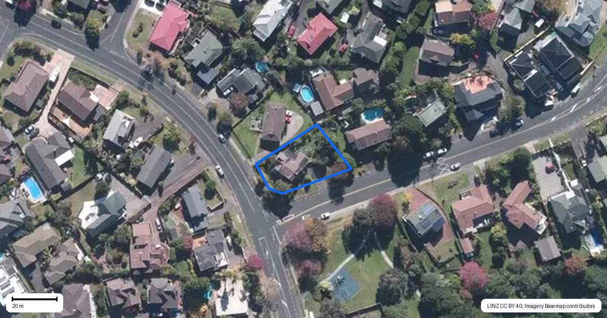 Property context map for 38 Marina View Drive, West Harbour, Auckland
