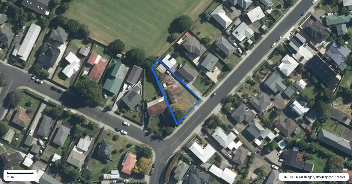 Property context map for 27 Boakes Road, Mount Wellington, Auckland