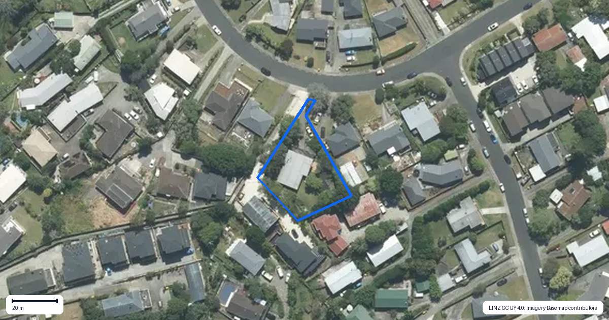 Property context map for 41 Hatherlow Street, Glenfield, Auckland