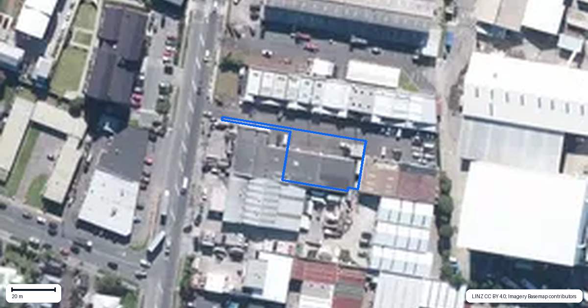 Property context map for 42B Henderson Valley Road, Henderson, Auckland