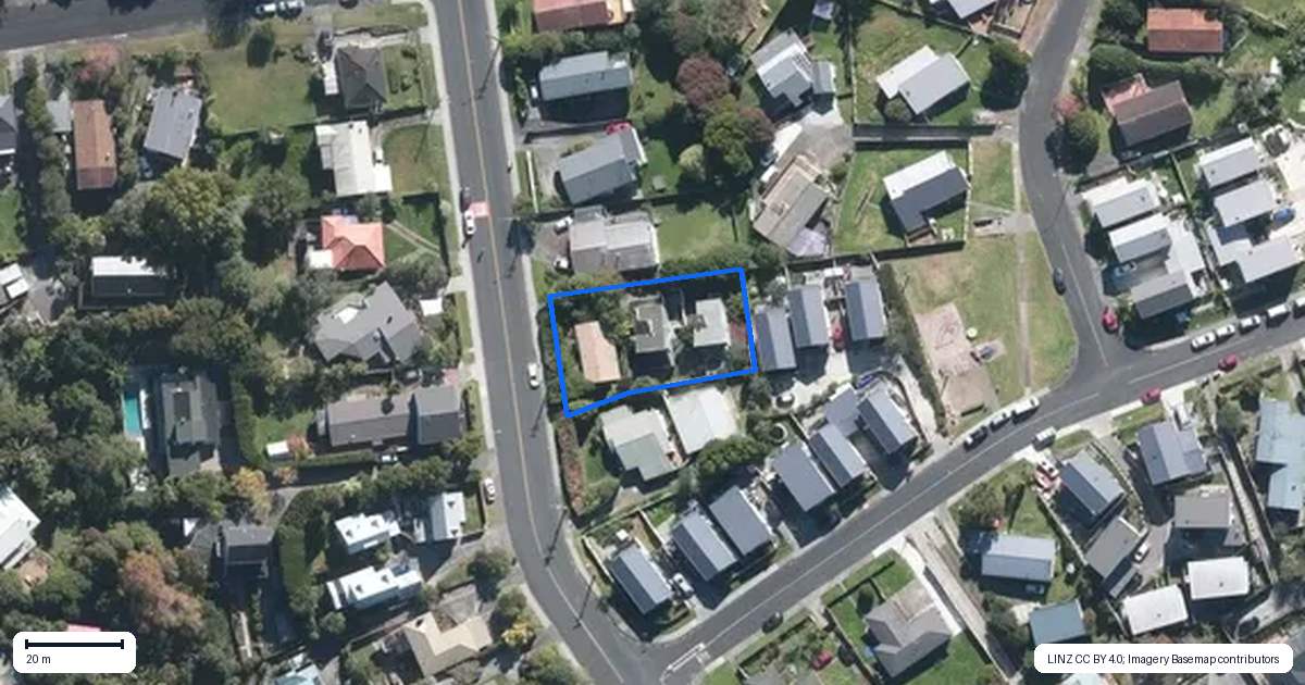 Property context map for 183C Rangatira Road, Beach Haven, Auckland