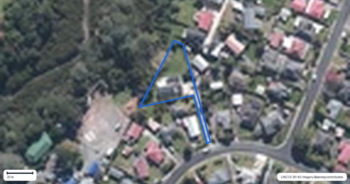 Property context map for 35 Nile Road, Kelston, Auckland