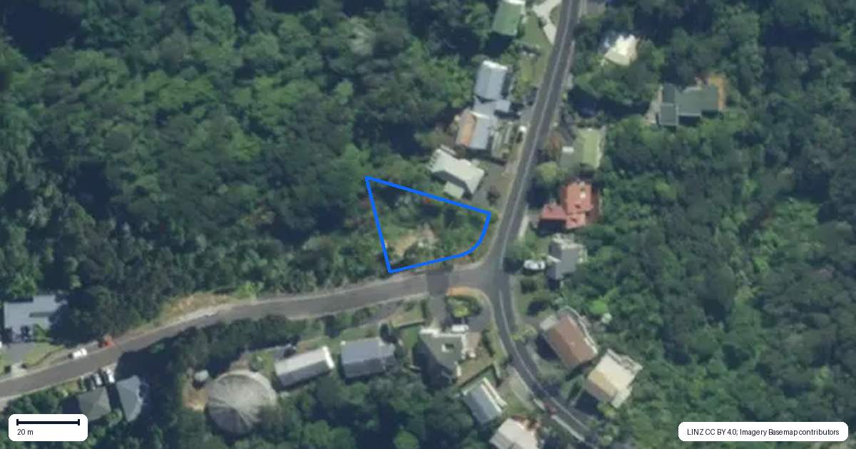 Property context map for 48 Te Haumi Drive, Paihia