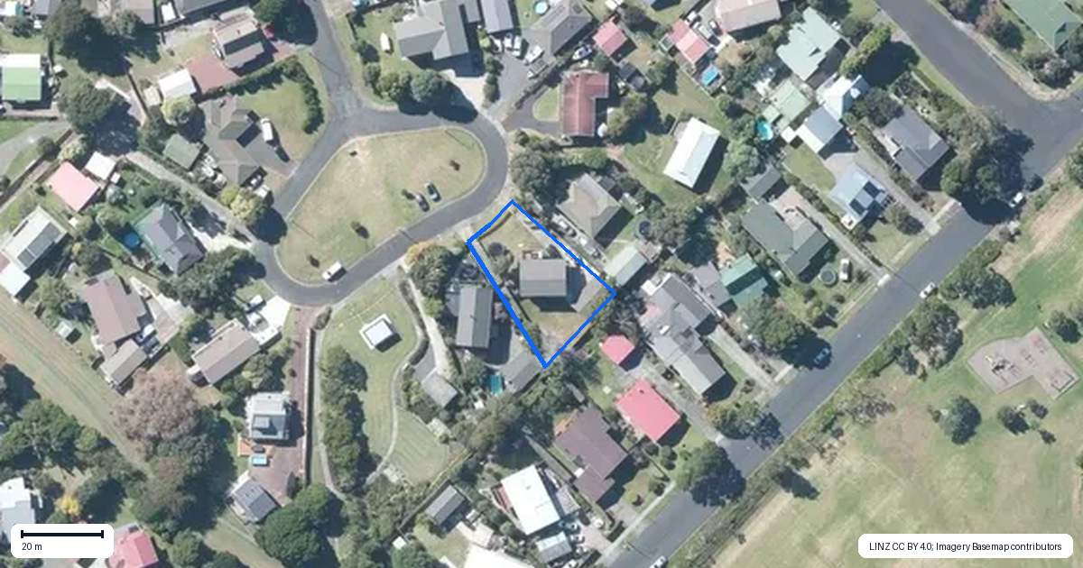 Property context map for 8 Leaming Place, Clarks Beach