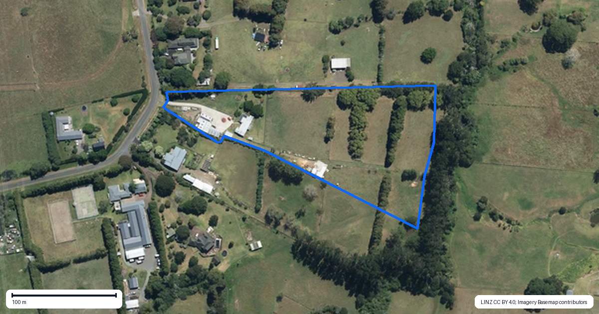 Property context map for 182 Boord Crescent, Kumeu