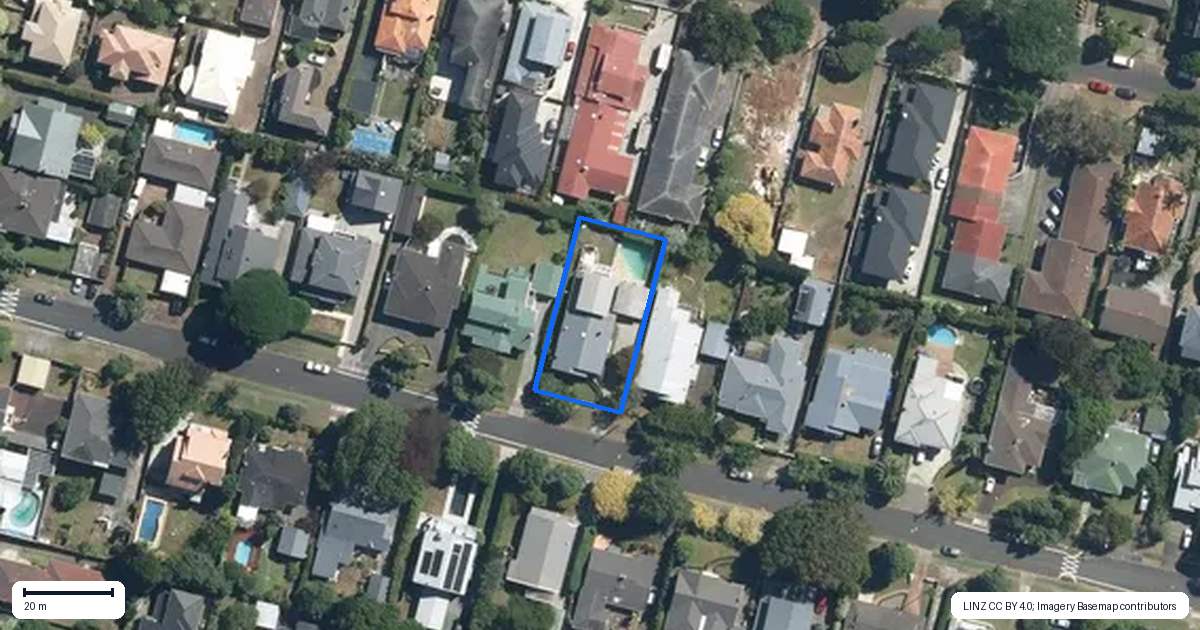 Property context map for 19 Pukehana Avenue, Epsom, Auckland