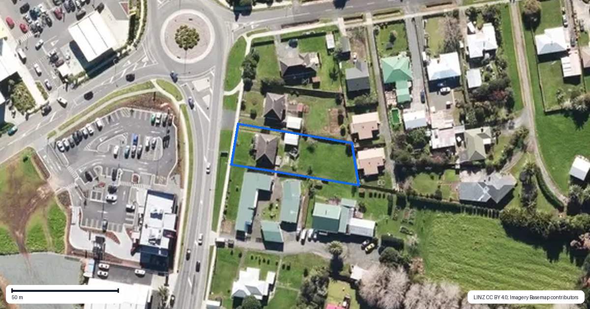Property context map for 90 North Road, Kaitaia