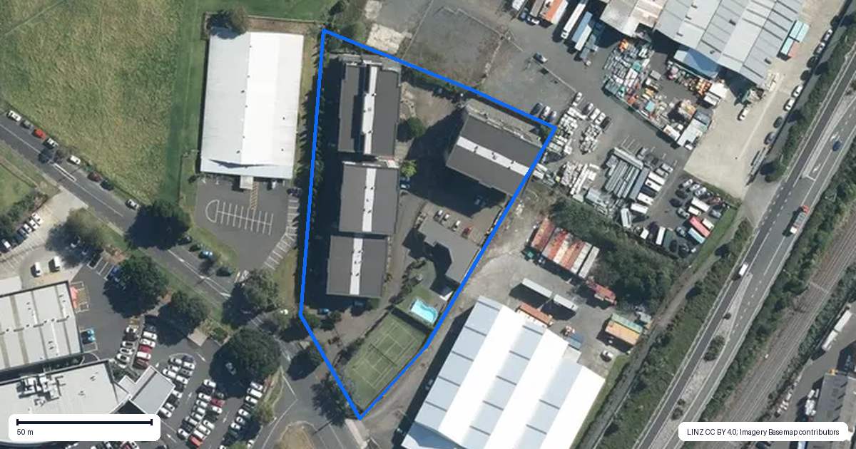 Property context map for 6/68 Mountain Road, Mount Wellington, Auckland