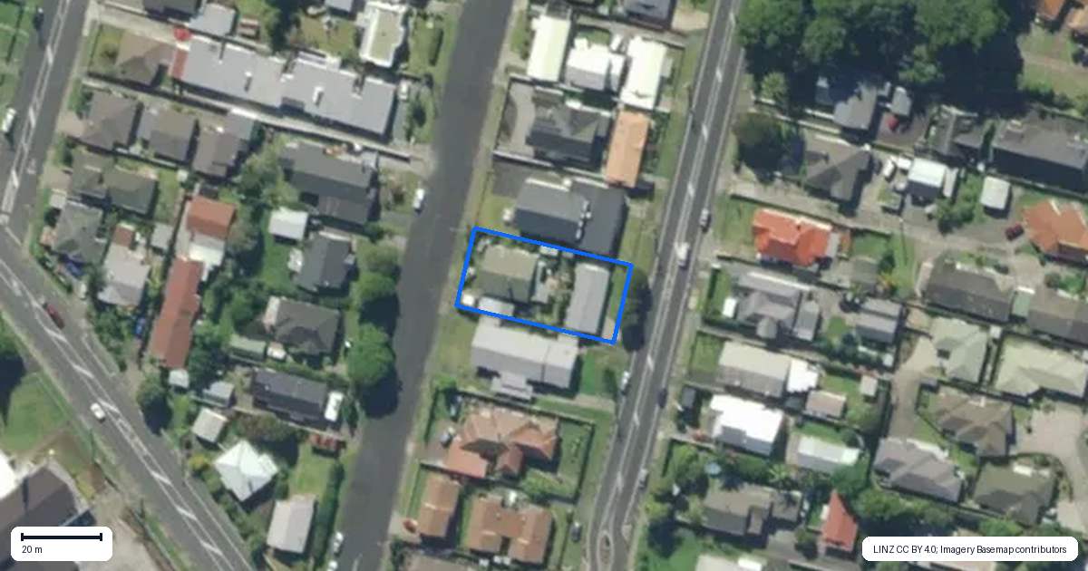 Property context map for 12 Zealandia Street, Kensington, Whangarei