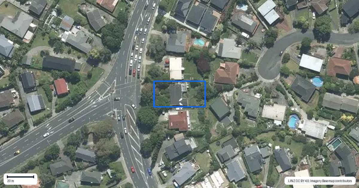 Property context map for 327 East Coast Road, Mairangi Bay, Auckland