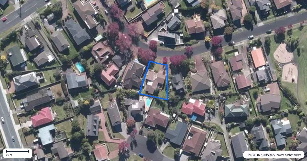 Property context map for 9 Sturm Avenue, Massey, Auckland