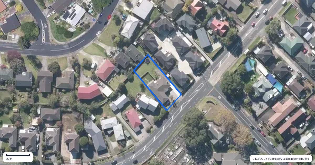 Property context map for 139 Ridge Road, Howick, Auckland