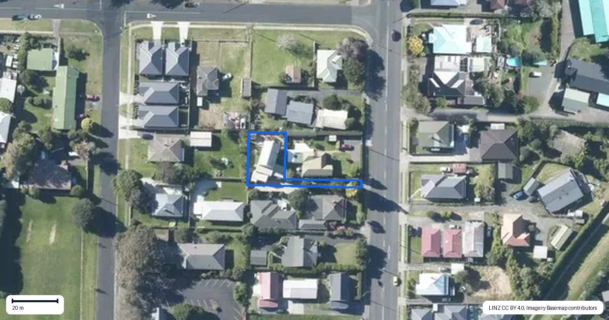 Property context map for 93A Queen Street, Waiuku