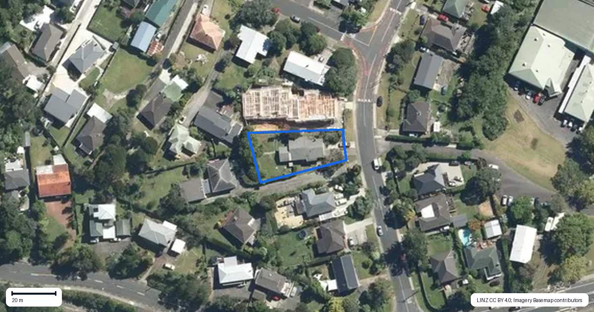 Property context map for 91 Stottholm Road, Titirangi, Auckland