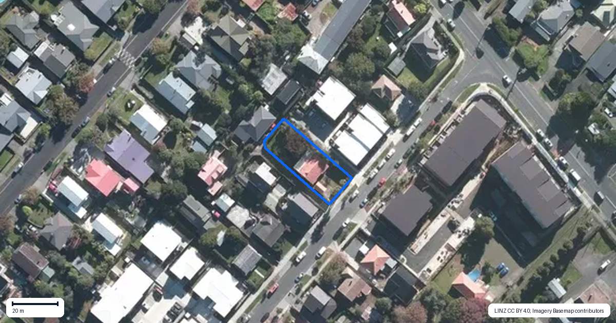 Property context map for 9 Range View Road, Mount Albert, Auckland