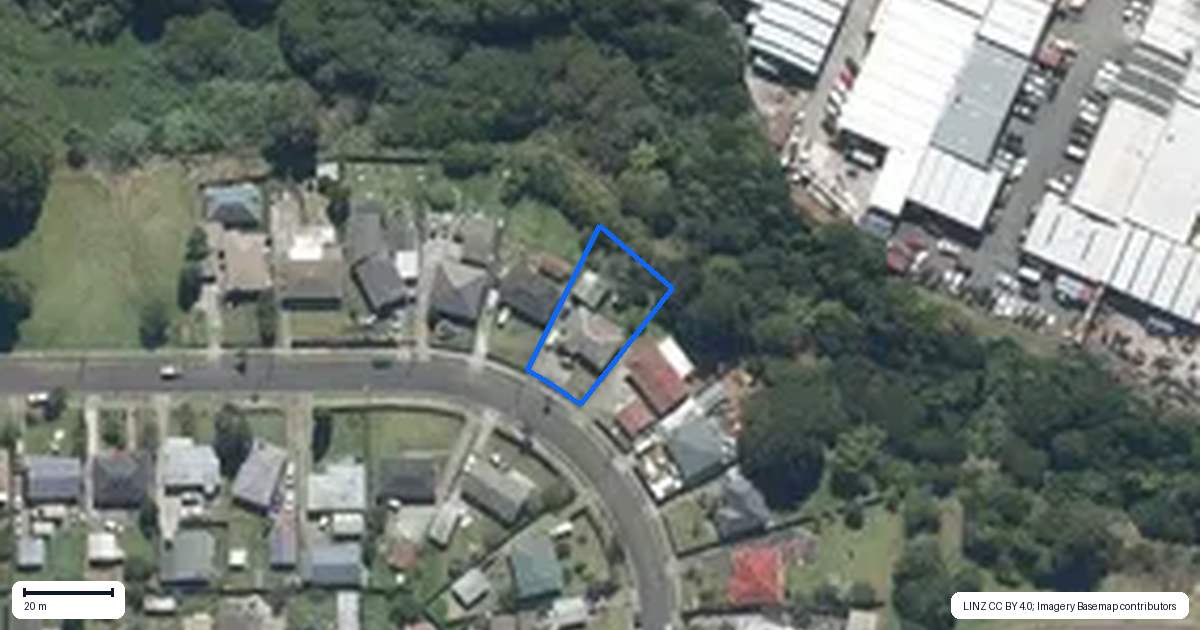 Property context map for 17 Antrim Crescent, Otara, Auckland