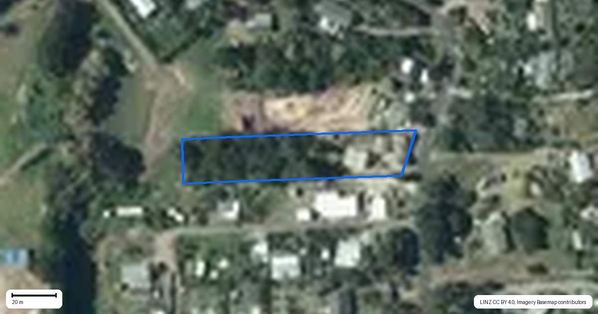 Property context map for 52 Erua Road, Ostend, Waiheke Island