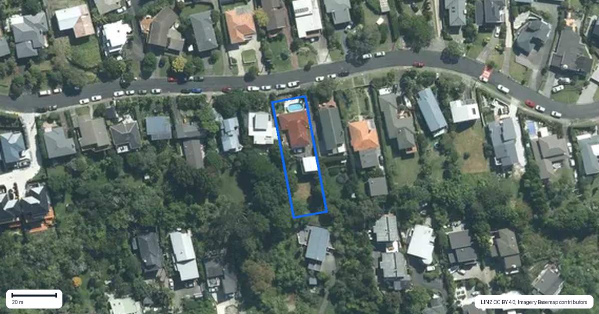 Property context map for 30 Peter Terrace, Castor Bay, Auckland