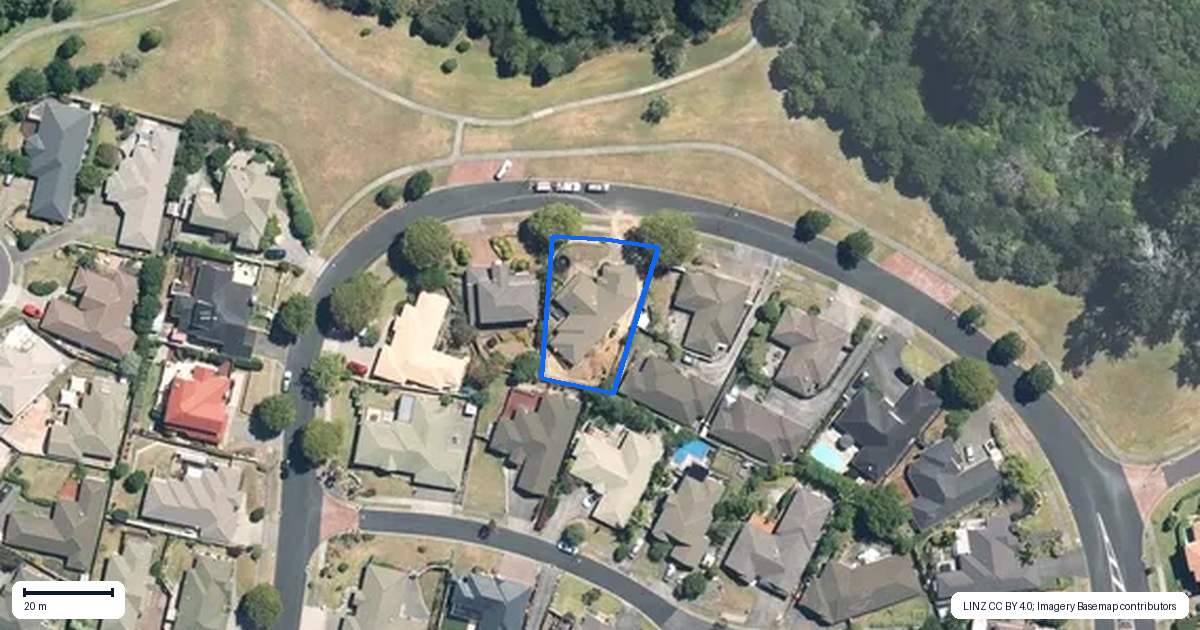 Property context map for 21 John Brooke Crescent, East Tamaki Heights, Auckland
