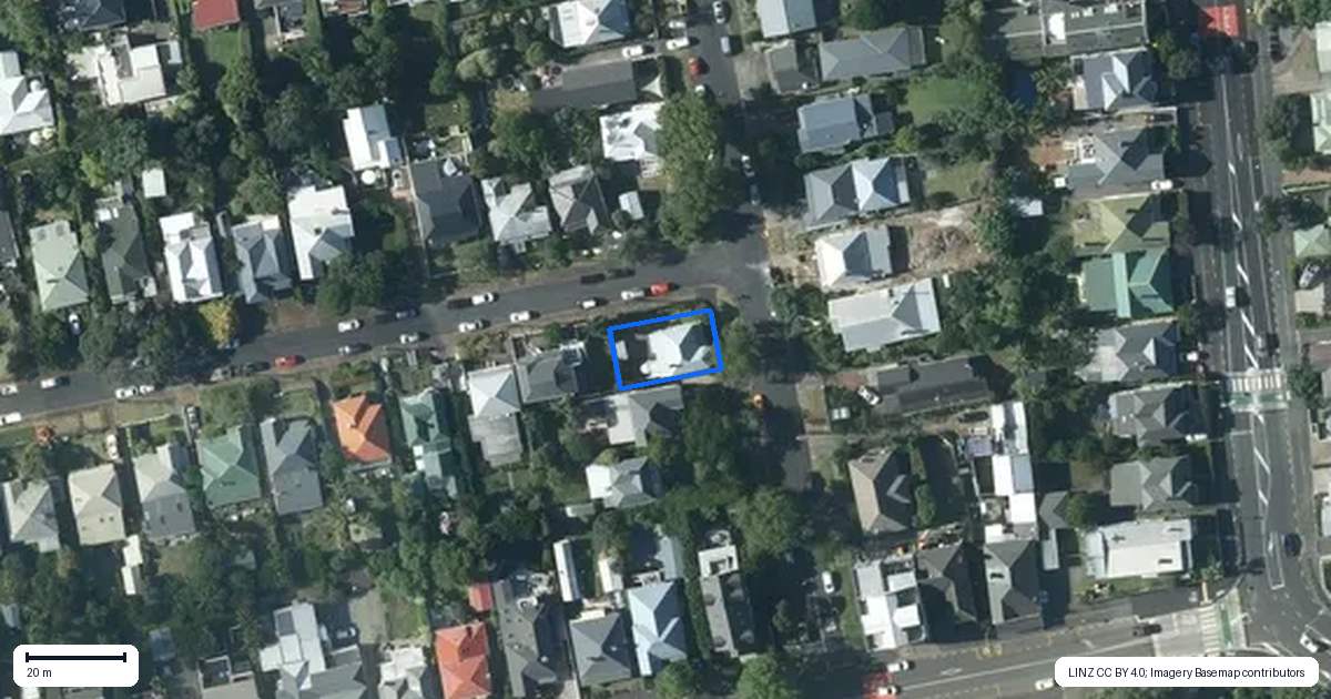 Property context map for 7 High Street, Devonport, Auckland