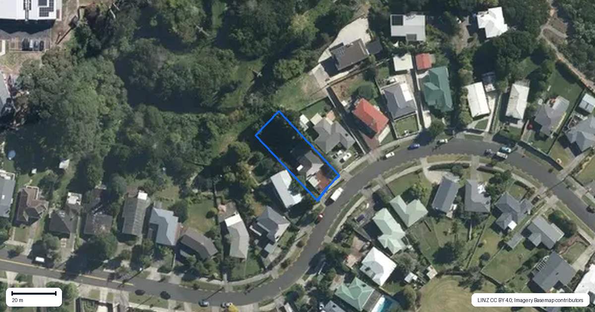 Property context map for 82 Methuen Road, New Windsor, Auckland