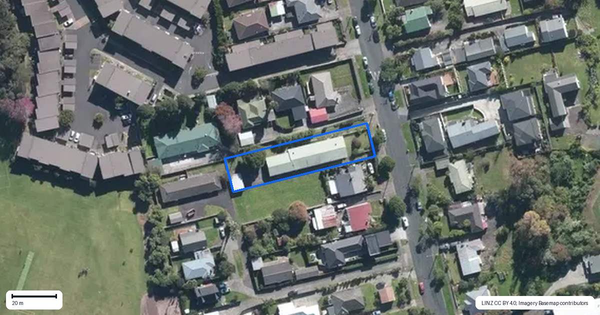 Property context map for 3/36 Holly Street, Avondale, Auckland
