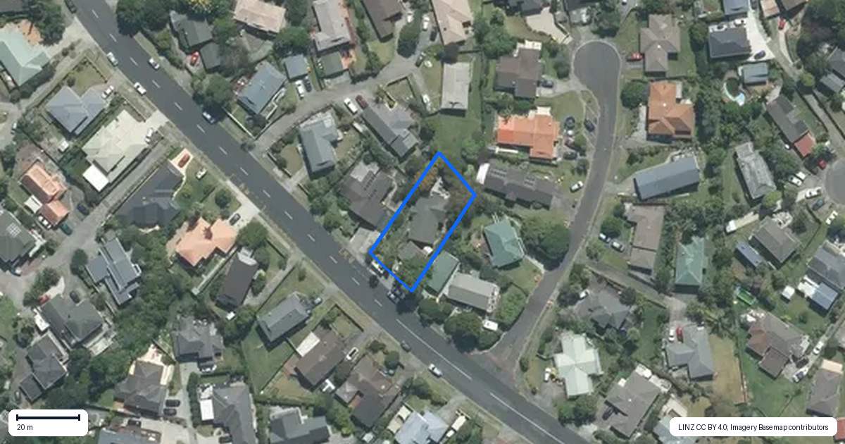 Property context map for 11 Ian Sage Avenue, Torbay, Auckland