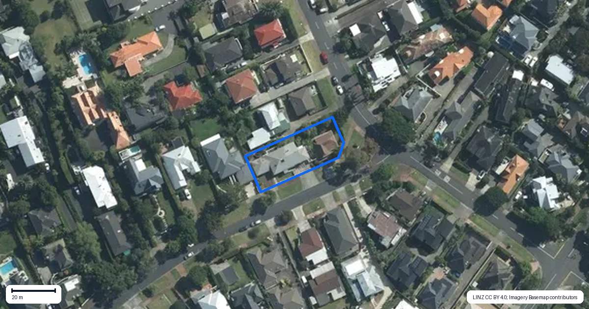 Property context map for 83 Vale Road, Saint Heliers, Auckland