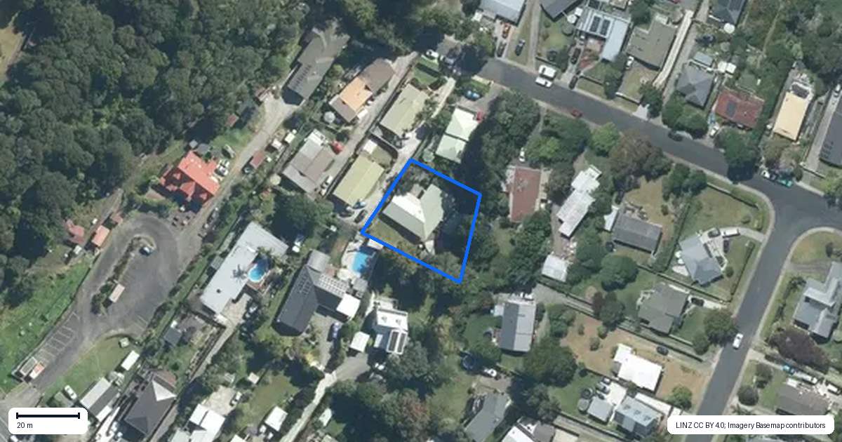 Property context map for 68 Gledstane Road, Stanmore Bay, Whangaparaoa