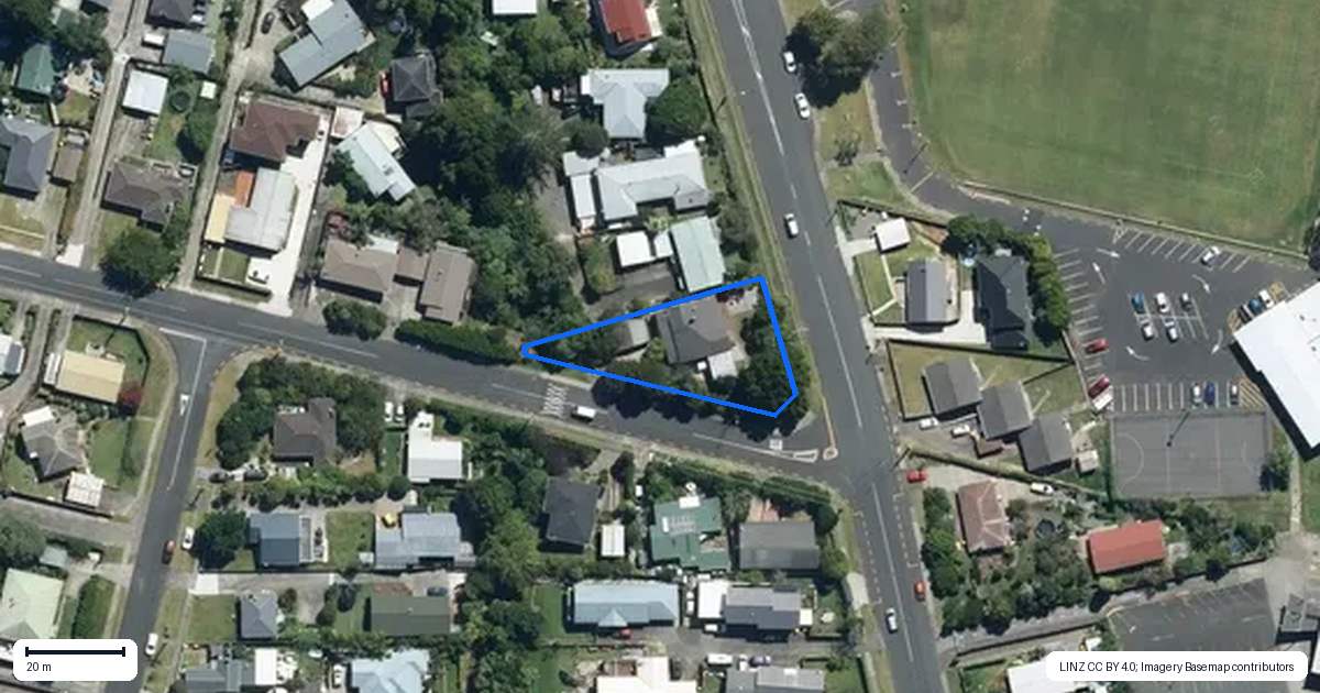 Property context map for 47 Glendale Road, Glen Eden, Auckland
