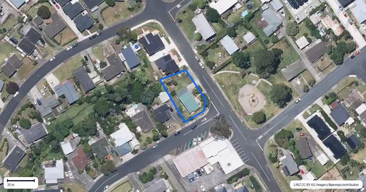 Property context map for 31 Finnerty Avenue, Howick, Auckland
