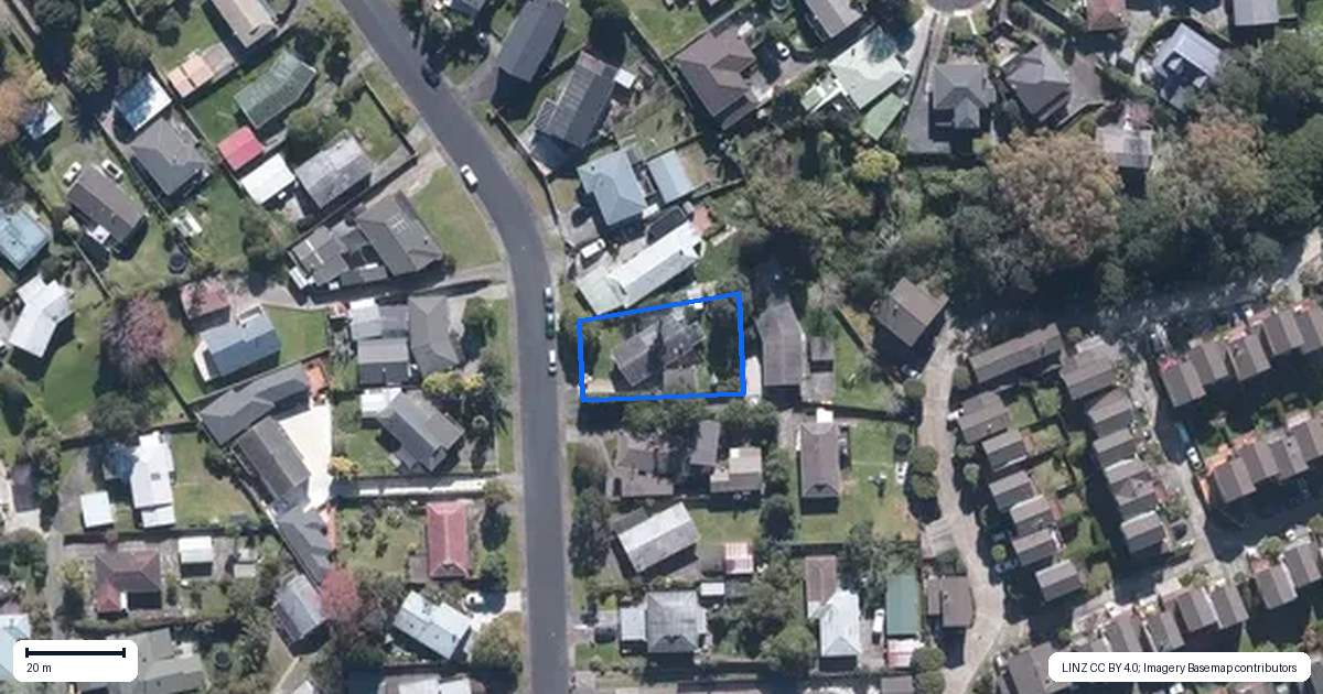 Property context map for 34 Glynnbrooke Street, Te Atatu South, Auckland