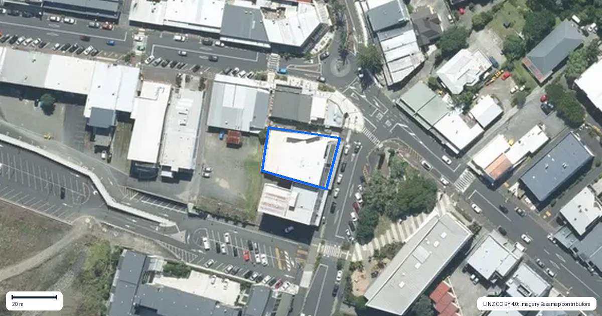 Property context map for 202/15 Rawene Road, Birkenhead, Auckland