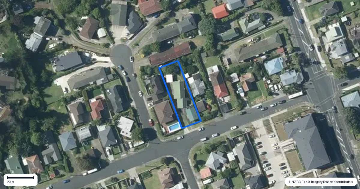 Property context map for 7 Bardia Street, Belmont, Auckland