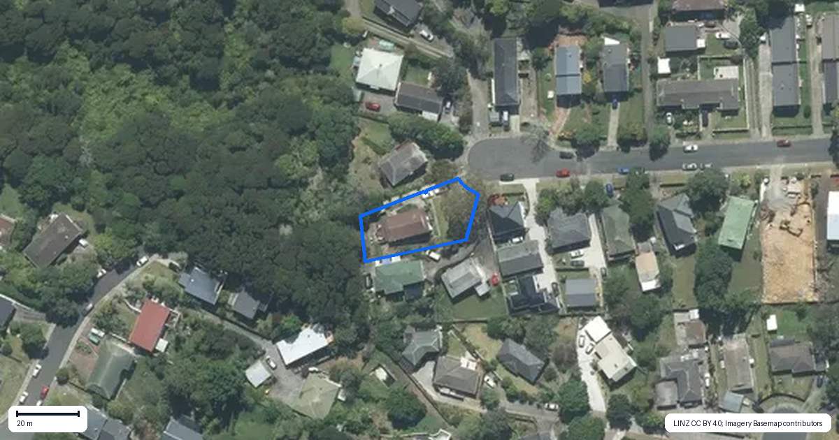 Property context map for 22 Jenanne Place, Totara Vale, Auckland