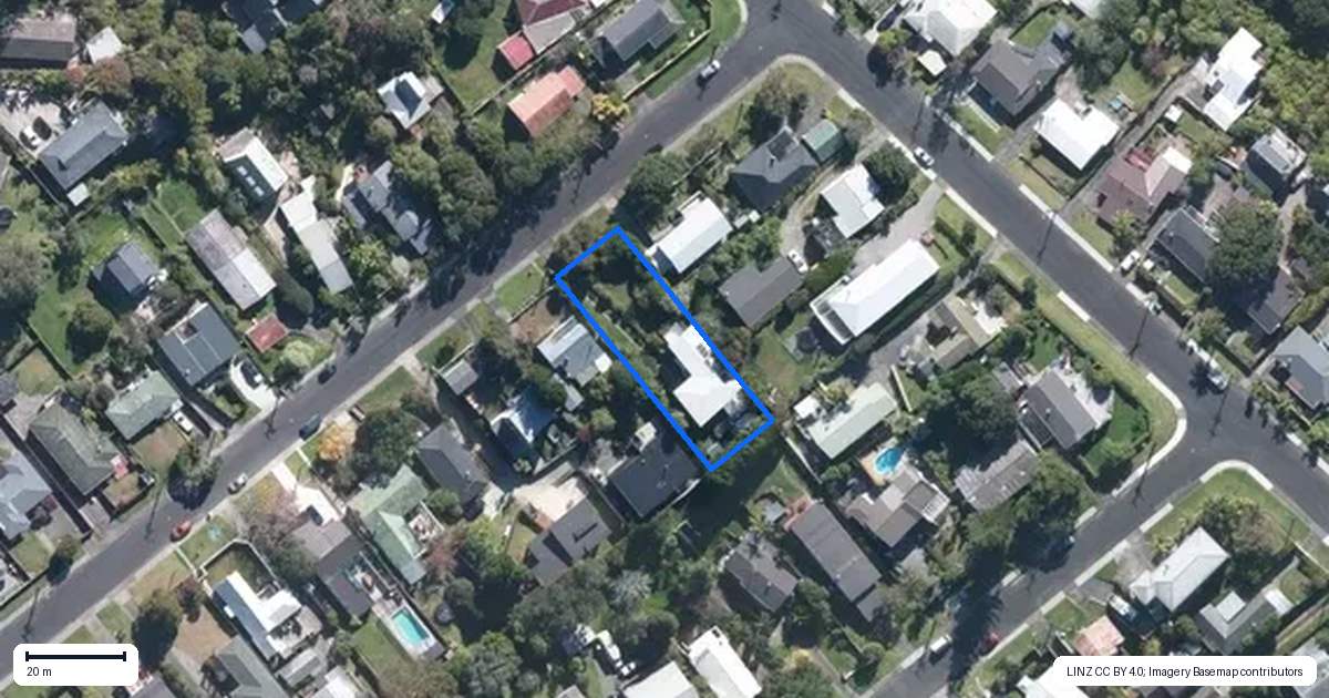 Property context map for 4 Dakota Avenue, Beach Haven, Auckland