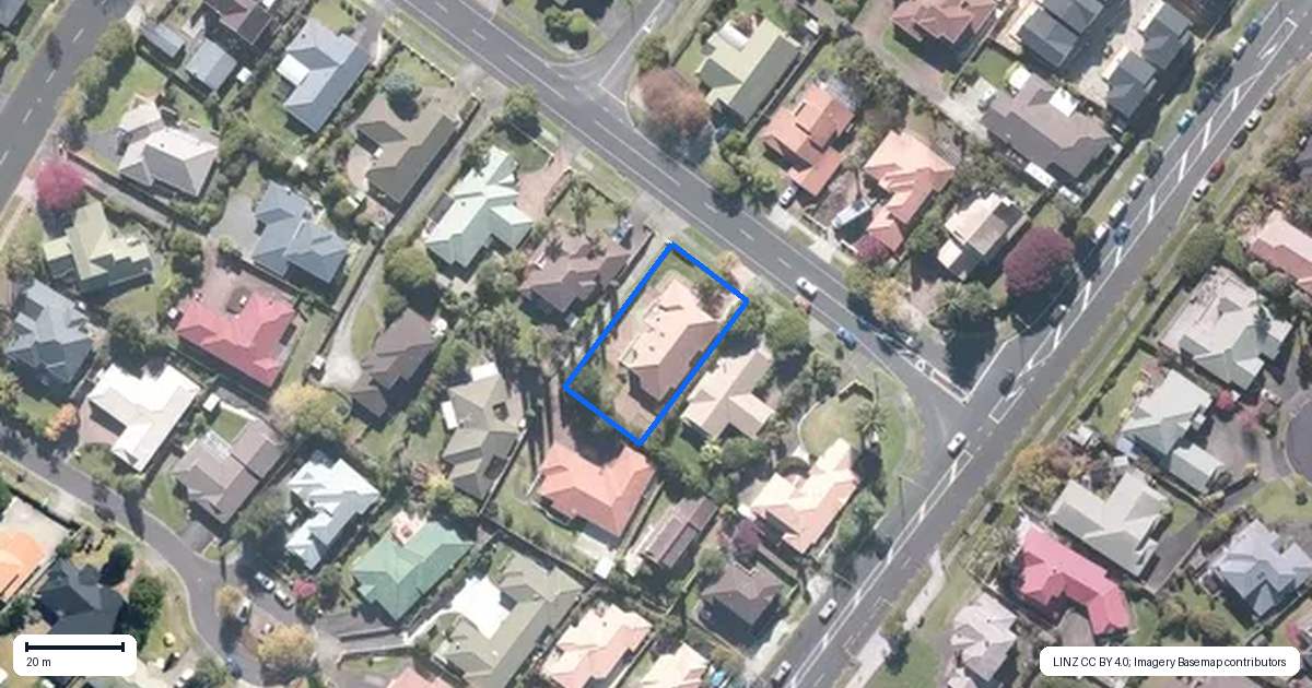 Property context map for 8 Kilimanjaro Drive, Northpark, Auckland