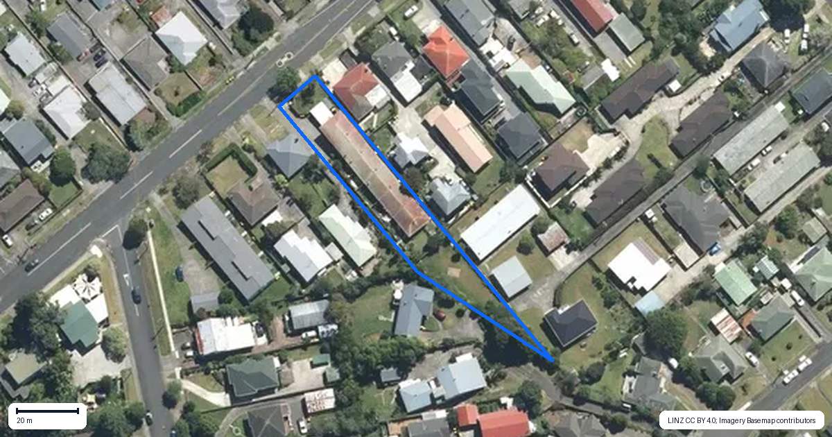 Property context map for 2/150 Hutchinson Avenue, New Lynn, Auckland