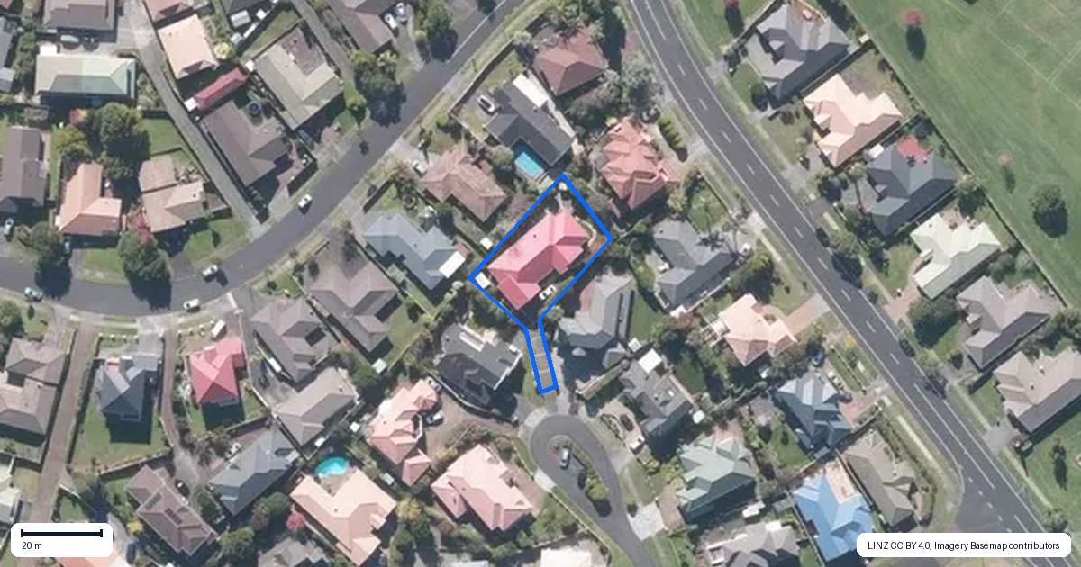 Property context map for 11 Nathan Close, Somerville, Auckland