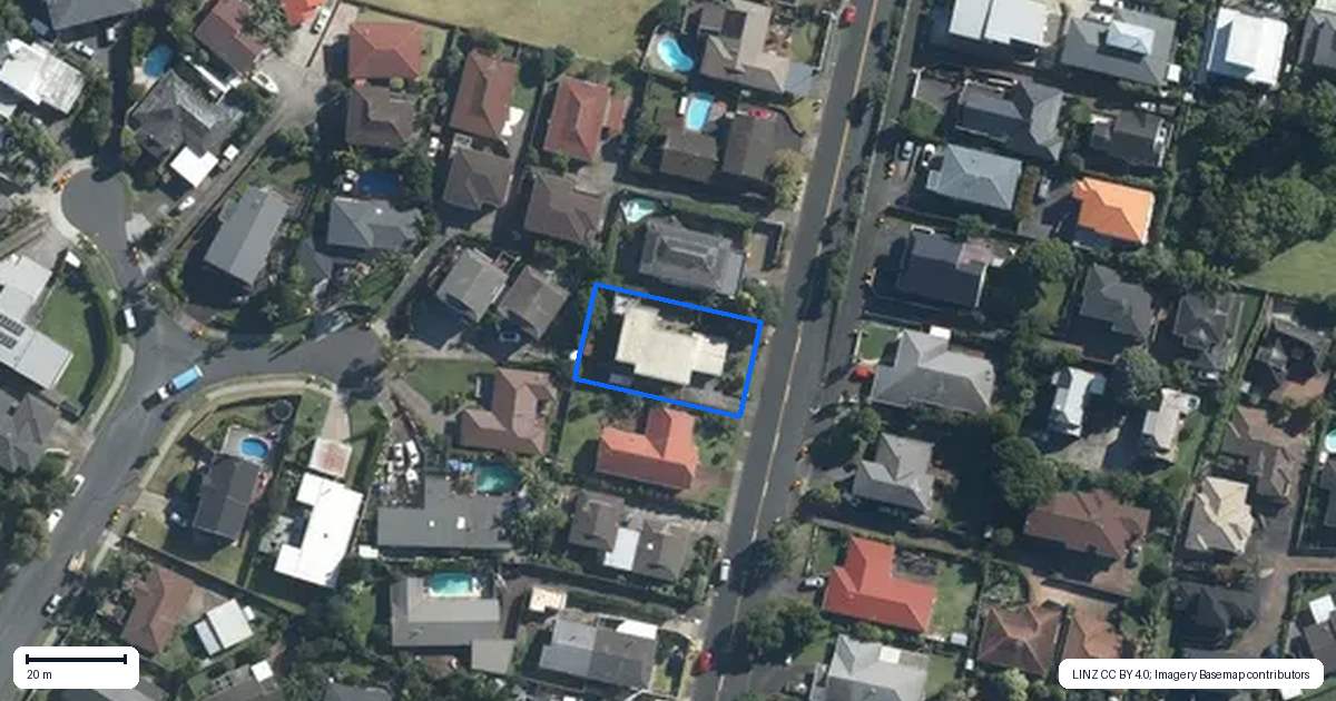 Property context map for 45 Pigeon Mountain Road, Half Moon Bay, Auckland