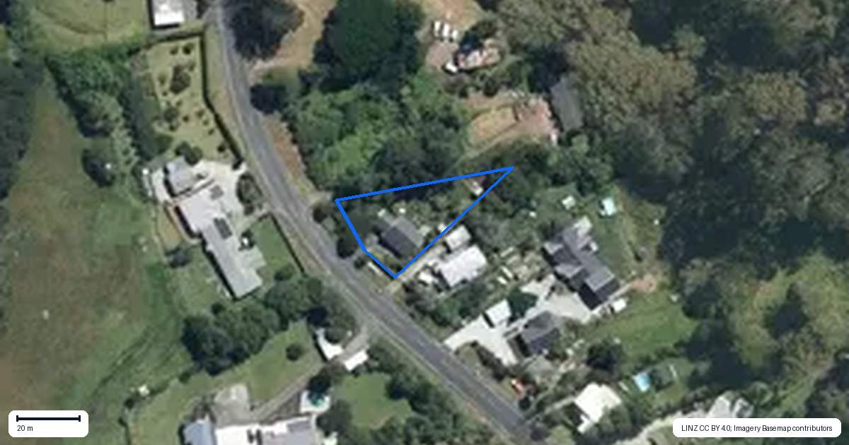 Property context map for 92 Candia Road, Henderson Valley, Auckland