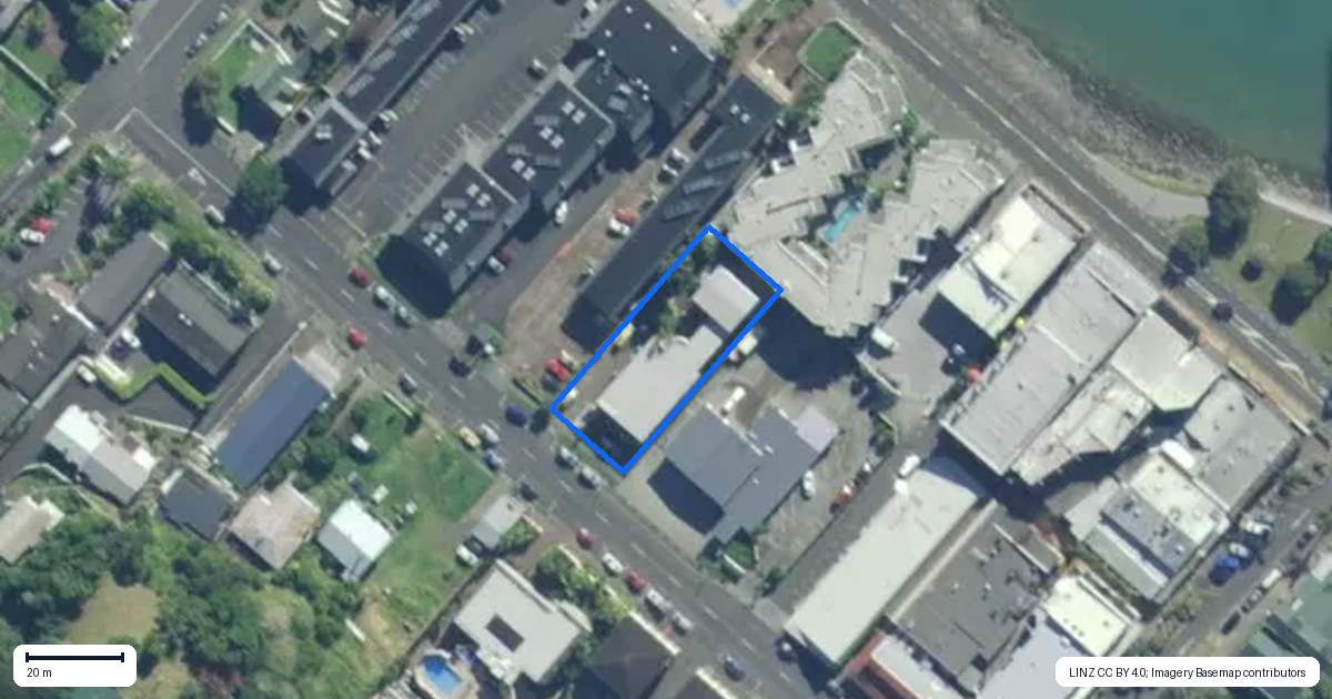 Property context map for 27 Selwyn Road, Paihia