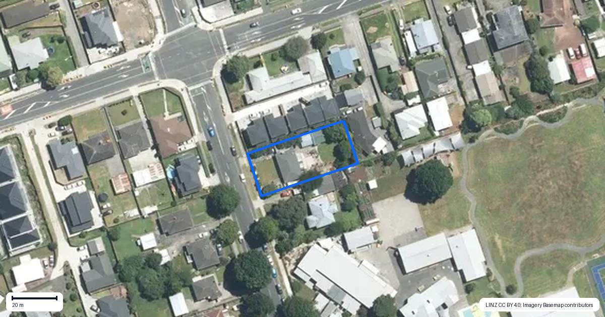 Property context map for 43 Takanini School Road, Takanini, Auckland