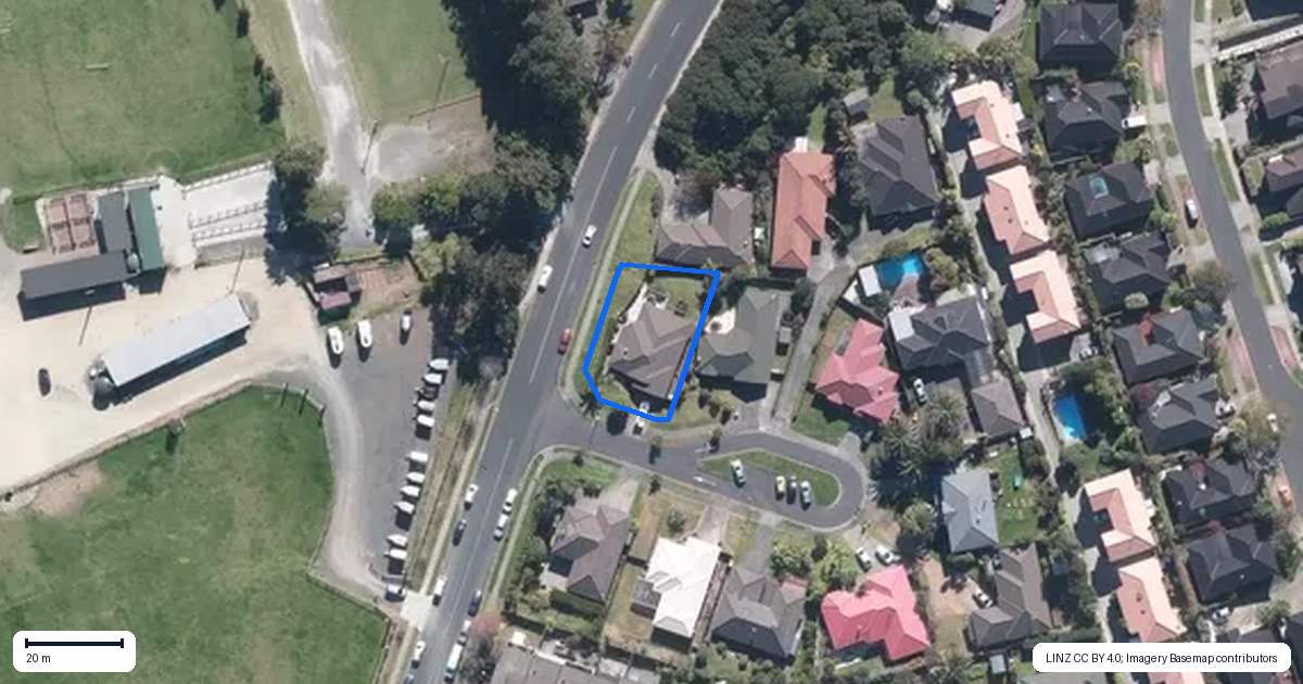 Property context map for 9 Orwell Road, Greenhithe, Auckland